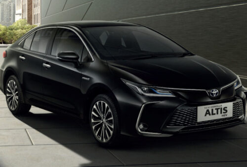toyota-corolla-altis-hev-kartika-sari-malang