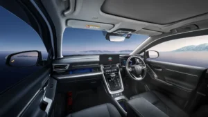 Toyota Malang Kijang Innova Zennix Kini Lebih Canggih dan Nyaman