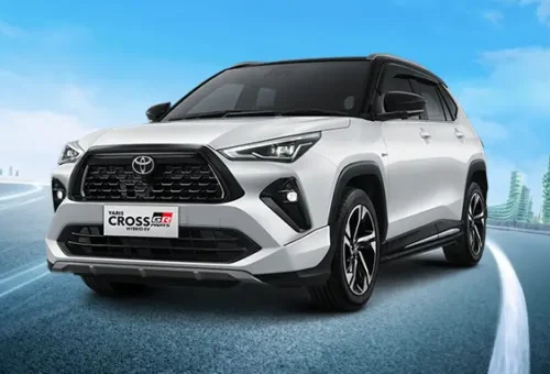 front Yaris Cross S Hybrid EV